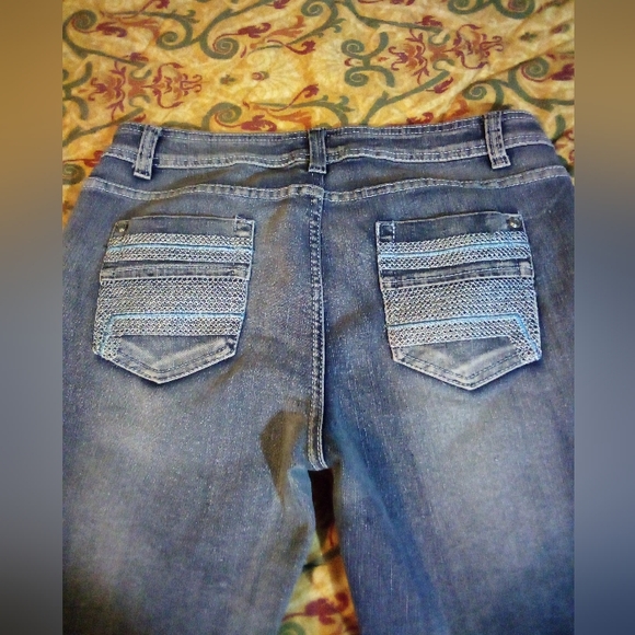 What's Hot Stretch Denim Stone Washed Ruffles Leg Jeans Women 14 Blue - Picture 8 of 14